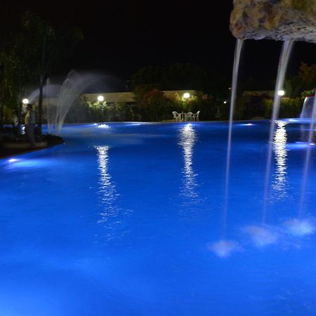 Alessidamo Club Metaponto Hotel ภายนอก รูปภาพ