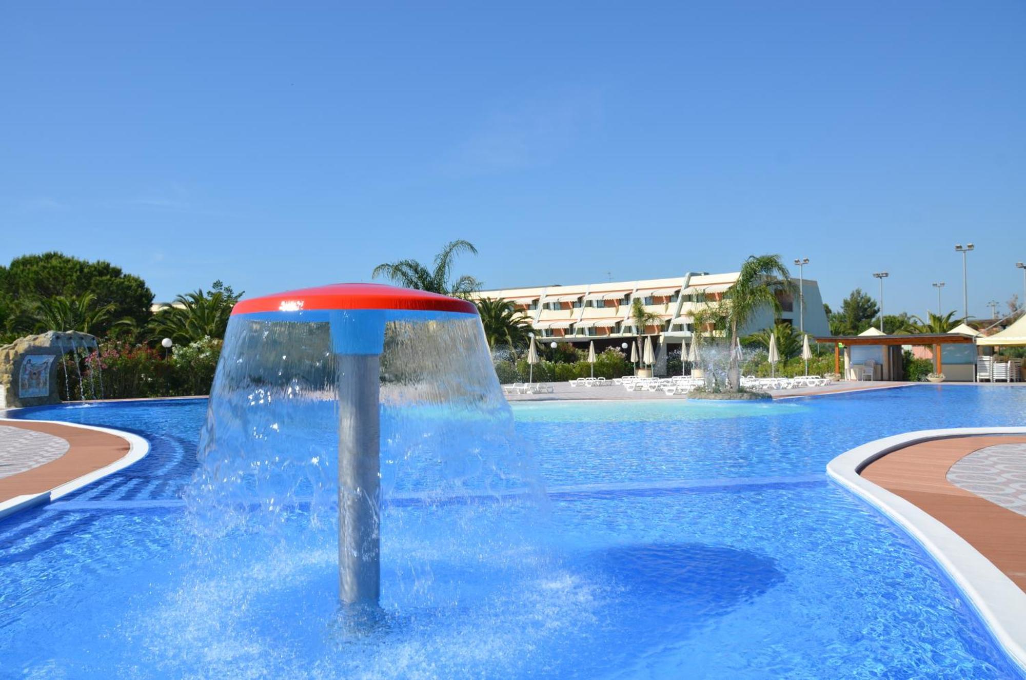 Alessidamo Club Metaponto Hotel ภายนอก รูปภาพ